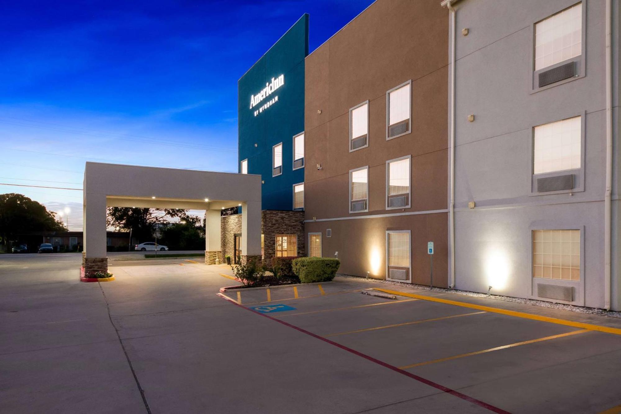 Americinn By Wyndham New Braunfels Exteriér fotografie