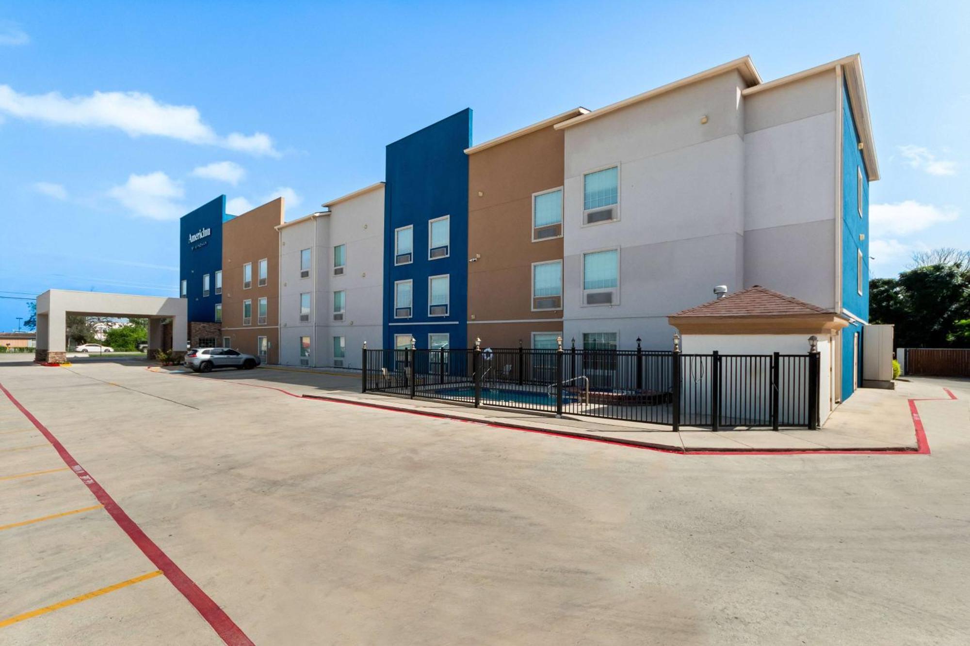 Americinn By Wyndham New Braunfels Exteriér fotografie